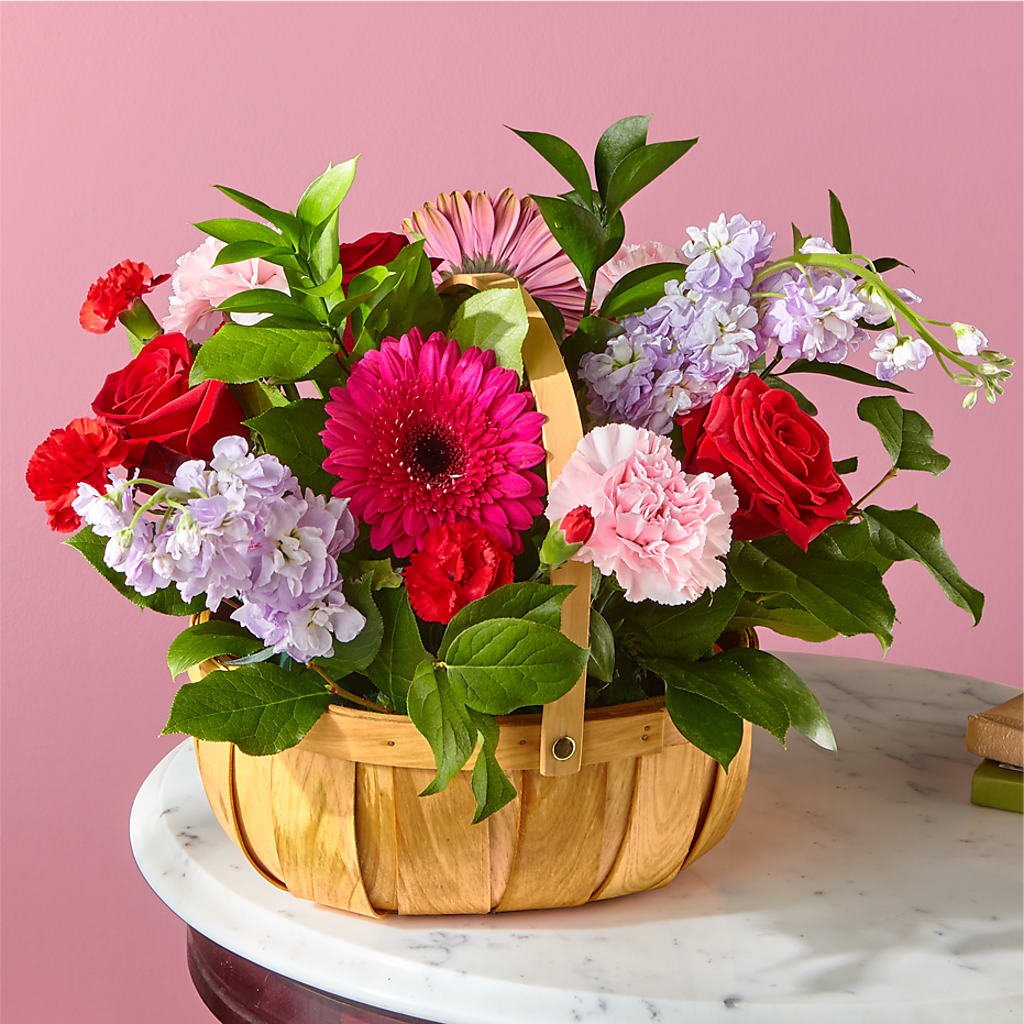 Pink Picnic Basket – Flowers On Fourteenth, Washington DC