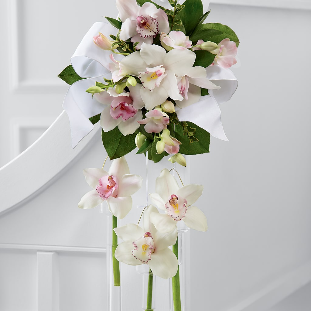 Perfect Entrance Pew Arrangement – Flowers On Fourteenth, Washington DC