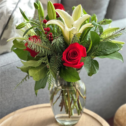 Sparkling Snowflakes Bouquet –  Flowers On Fourteenth, Washington DC