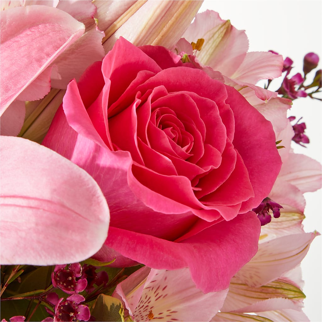 Lucky in Love Bouquet –  Flowers On Fourteenth, Washington DC